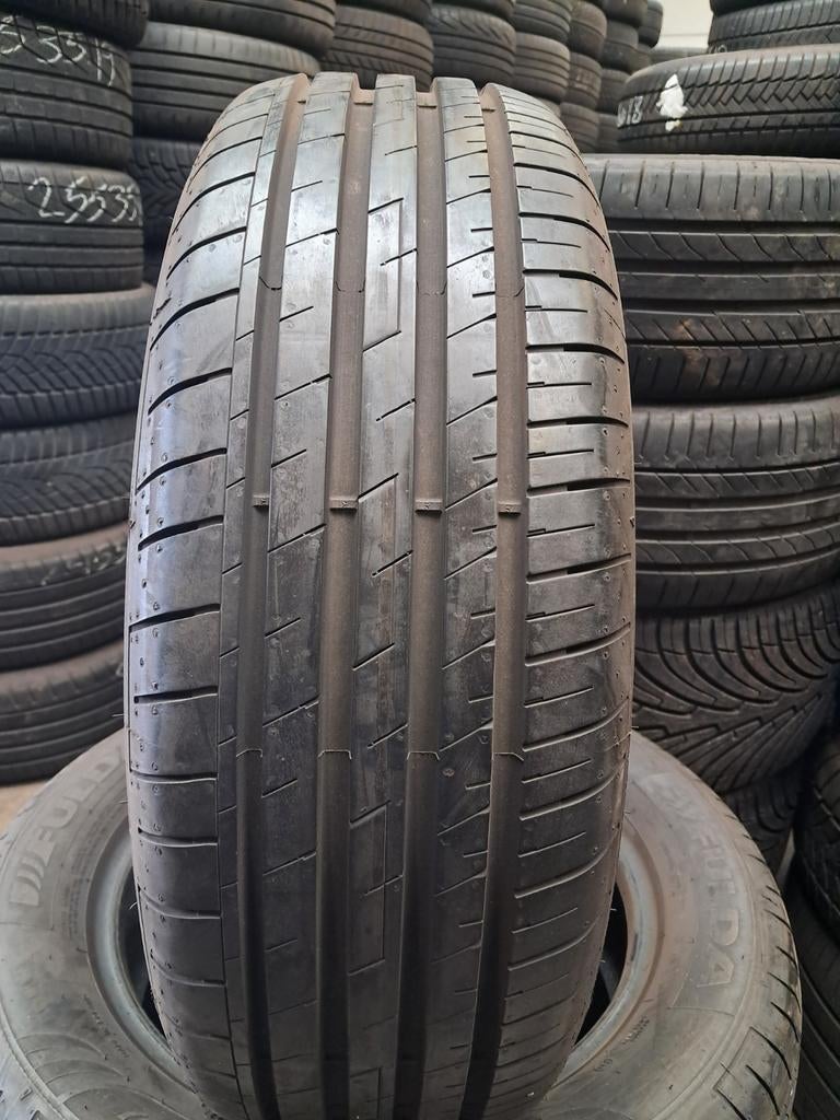 2056016 205/60/16 205/60r16 Démo estivale 8 mm, Autos : Pièces & Accessoires, Commande, Audi, BMW, Citroën, Daihatsu, Fiat, Ford