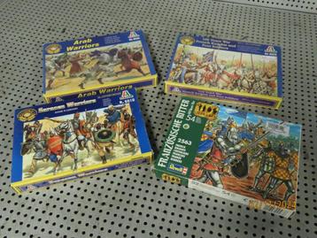 Verzameling ridder-figuren modellen 1:72 miniatuursoldaten beschikbaar voor biedingen