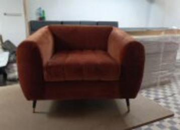 nieuwe fauteuil. beschikbaar voor biedingen