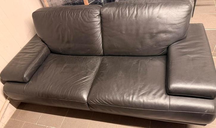 Zetel Natuzzi zwart leder 2,5 zit, Huis en Inrichting, Zetels | Zetels, Zo goed als nieuw, Ophalen