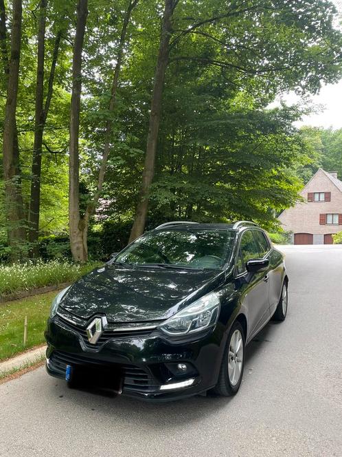 Renault Clio 1.2i Limited essence 2017, Auto's, Renault, Particulier, Clio, ABS, Adaptieve lichten, Adaptive Cruise Control, Airbags