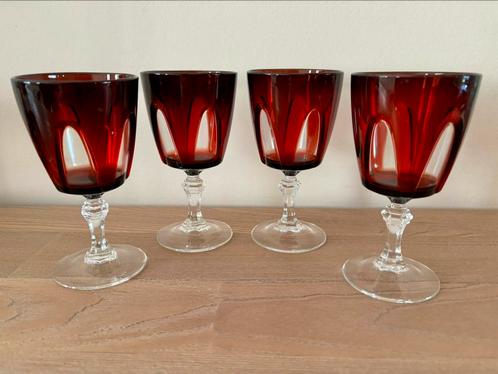 Cristal D'Arques Luminarc Wijnglazen Ruby Red 70’s, Antiek en Kunst, Antiek | Glaswerk en Kristal, Ophalen of Verzenden