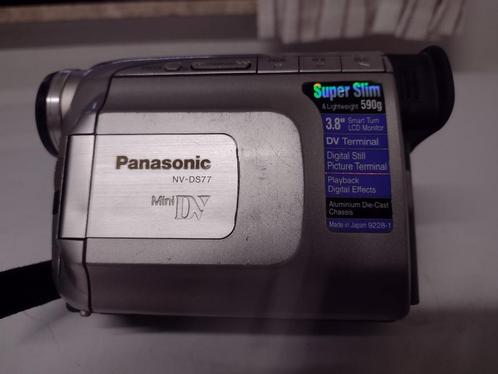 Digitale video camera Panasonic DS77, Audio, Tv en Foto, Videocamera's Digitaal, Gebruikt, Camera, Mini DV, Panasonic, 20x of meer