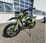 Crossmotor 125cc, Fietsen en Brommers, Ophalen, Zo goed als nieuw