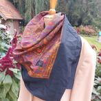 Yves Saint  laurent/zijde sjaal, Ophalen of Verzenden, Gedragen