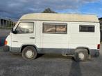 OLDTIMER CAMPERTJE MERCEDES MB 100, Caravans en Kamperen, Buscamper of Camperbus, Tot en met 2, Particulier, 4 tot 5 meter
