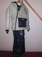 Skiset maat 140 '2117 of Sweden' Jas en broek, Sport en Fitness, Skiën en Langlaufen, Ophalen, Zo goed als nieuw, Ski, Kleding