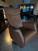 Fauteuil relax en cuir – motorisé – pivotant, Enlèvement, Utilisé, Cuir