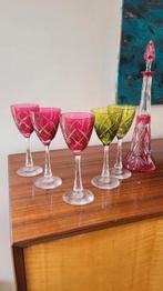 5 verres et carafe de couleur . Val Saint Lambert, Ophalen, Zo goed als nieuw