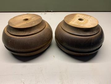 EIKEN HOUTEN BOL POOTEN DIAMETER 18 beschikbaar voor biedingen