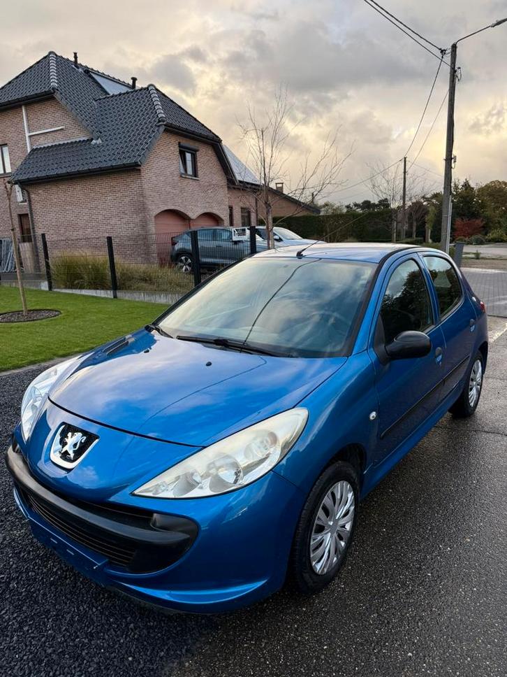 Peugeot 206+ 1,1 benzine 2013 weinig kms gekeurd, Auto's, Peugeot, Particulier, ABS, Airbags, Centrale vergrendeling, Elektrische ramen