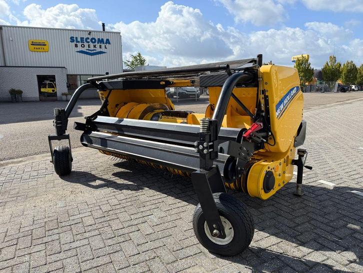 New Holland 300FPE Gras Pickup, Zakelijke goederen, Landbouw | Werktuigen, Akkerbouw, Oogstmachine