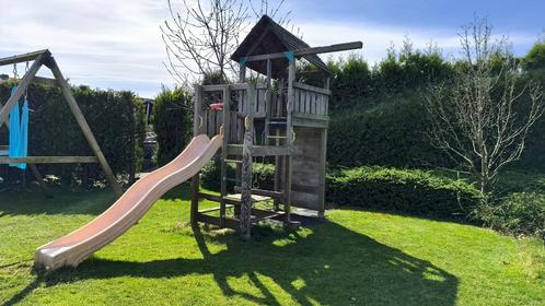 speelhuisje met glijbaan, Kinderen en Baby's, Speelgoed | Buiten | Speelhuisjes, Gebruikt, Hout, Ophalen