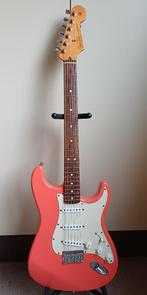 Custom Strat Hardtail Fiesta Red Nitro, Musique & Instruments, Enlèvement, Fender