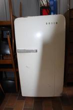 Kleine vintage Bosch koelkast uit 1960, werkt perfect, Elektronische apparatuur, Met vriesvak, Gebruikt, 75 tot 100 liter, 85 tot 120 cm