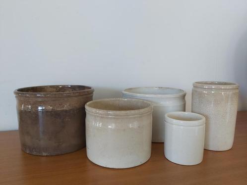 Mooie set van oude fel beboterde tot witte gres/ zalf potten, Antiek en Kunst, Curiosa en Brocante, Ophalen of Verzenden