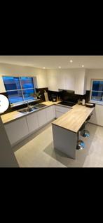 cuisine (partielle), induction et hotte aspirante, Enlèvement, Comme neuf, Cuisine en U, Sans poignée