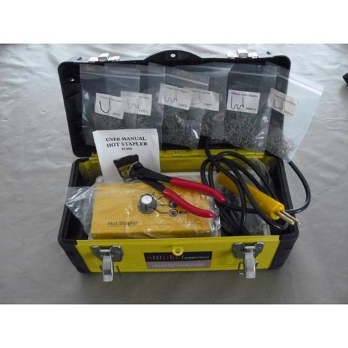 Kit de réparation plastique plastique avec agrafes LIVRAISON, Autos : Divers, Outils de voiture, Neuf, Enlèvement ou Envoi