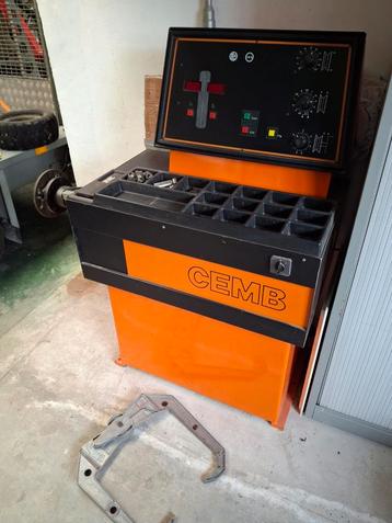 Balanceermachine CEMB beschikbaar voor biedingen