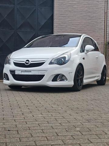 Opel Corsa OPC 1.6-16V Sport / 192 PK / 92000KM beschikbaar voor biedingen