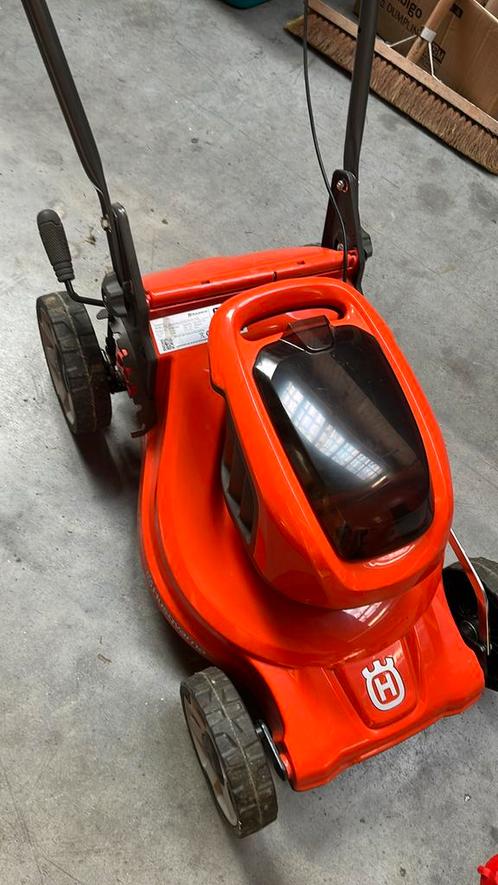 Elektrische grasmaaier lci137i, Tuin en Terras, Grasmaaiers, Zo goed als nieuw, Elektrische grasmaaier, Ophalen