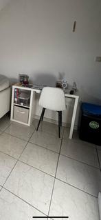 Bureau ikea, Huis en Inrichting, Stoffering | Vloerbedekking, Ophalen, Zo goed als nieuw, Zwart