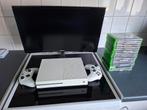 X-box one s met gaming minitor, Ophalen, Zo goed als nieuw, Met 2 controllers