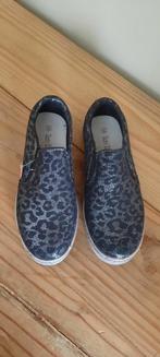 Nieuwe schoenen saxo blues maat 35, Meisje, Schoenen, Nieuw, Ophalen of Verzenden