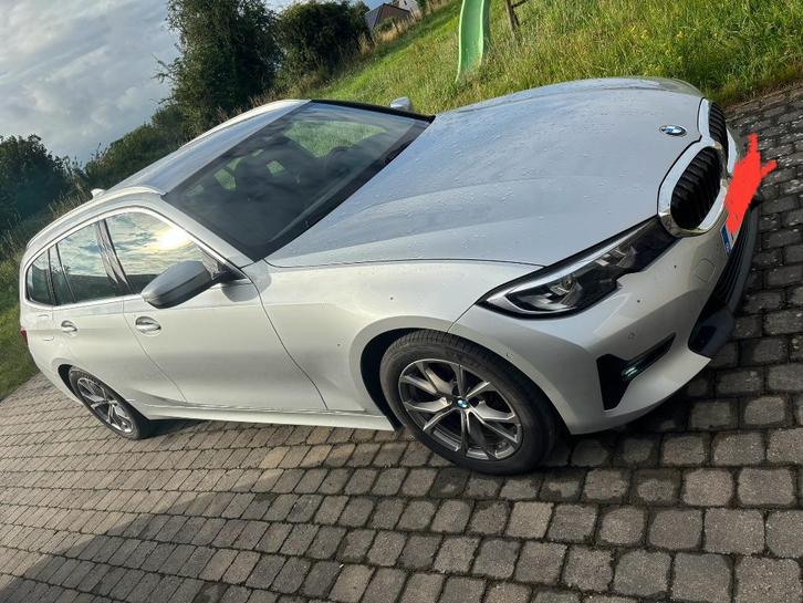 BMW 320d xDrive Touring 120KW (163cv), Autos, BMW, Particulier, Série 3, 4x4, ABS, Caméra de recul, Airbags, Alarme, Apple Carplay