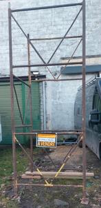 À vendre 22 cadres d'échafaudage, Articles professionnels, Machines & Construction | Ascenseurs, Échafaudages & Échelles, Enlèvement