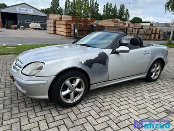 MERCEDES SLK R170 744 Zilver links zijskirt  1996-2004 beschikbaar voor biedingen