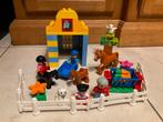 Lego duplo paardenstal, Kinderen en Baby's, Speelgoed | Duplo en Lego, Ophalen of Verzenden, Zo goed als nieuw, Duplo