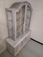 Vitrinekast, Ophalen, 100 tot 150 cm, 150 tot 200 cm, 25 tot 50 cm
