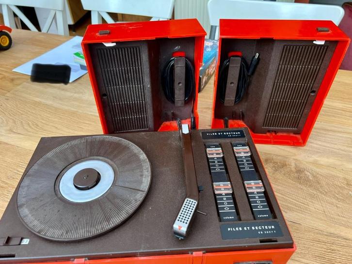 Tourne-disque Thomson ES 3027T vintage, TV, Hi-fi & Vidéo, Tourne-disques, Utilisé, Tourne-disque, Autres marques, Enlèvement