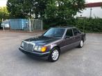 Mercedes w124 200E benzine lpg, Auto's, Mercedes-Benz, Stof, Grijs, Particulier, Handgeschakeld