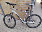 Trek mountainbike 3 series 3700, Fietsen en Brommers, Ophalen of Verzenden, Trek, Zo goed als nieuw