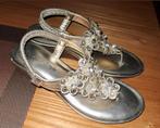 Slippers, Ophalen, Zo goed als nieuw, Slippers