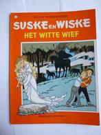 SUSKE EN WISKE 1E DRUK NR:227"HET WITTE WIEF"UIT 1991, Gelezen, Willy Vandersteen, Eén stripboek, Ophalen of Verzenden