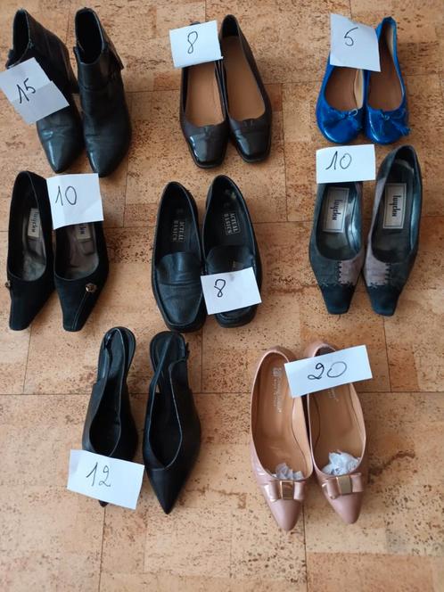 8 paires de chaussures femme fermées pointure 39, Vêtements | Femmes, Chaussures, Comme neuf, Enlèvement ou Envoi