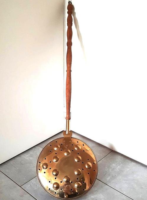 Mooie oude koperen decoratieve bedpan, Antiek en Kunst, Antiek | Brons en Koper, Koper, Ophalen
