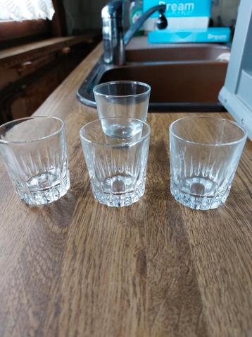 Verres à liqueur et cognac, verres à cava, Enlèvement ou Envoi