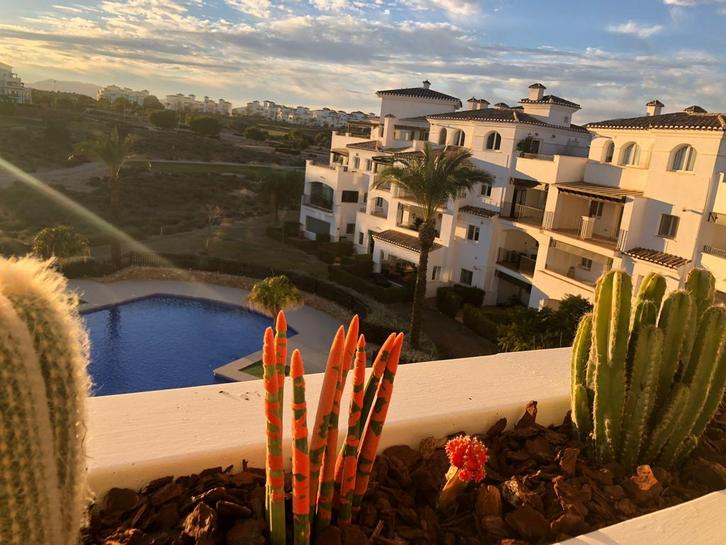 Penthouse op golfresort HRGR, lange termijn verhuur, Immo, Étranger