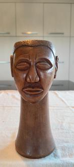Statue/tasse africaine en bois., Antiquités & Art, Art | Sculptures & Bois, Enlèvement