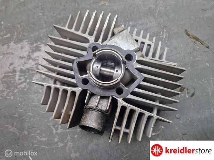 Kreidler 50 cc cilinder NYC in nieuwstaat schuine inlaat, Fietsen en Brommers, Brommeronderdelen | Kreidler, Gebruikt, Ophalen of Verzenden