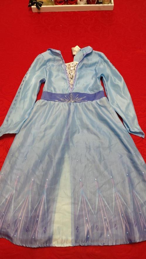 Déguisement princesse Elsa Reine des neiges robe fille 5-6 a, Kinderen en Baby's, Carnavalskleding en Verkleedspullen, Gebruikt
