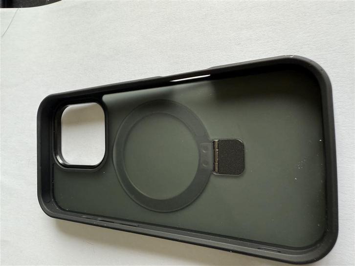 Nieuw iPhone 16 Pro hoesje – met MagSafe, Telecommunicatie, Mobiele telefoons | Hoesjes en Screenprotectors | Apple iPhone, Nieuw