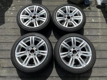 BMW E90 E91 set styling M194 velgen + banden runflat  beschikbaar voor biedingen