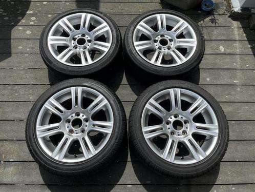 BMW E90 E91 set styling M194 velgen + banden runflat, Auto-onderdelen, Banden en Velgen, Banden en Velgen, Zomerbanden, 17 inch