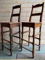 Antieke post loketstoelen, Ophalen
