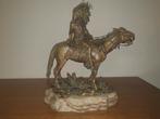 Indiaan op zijn bronzen paard, Ophalen